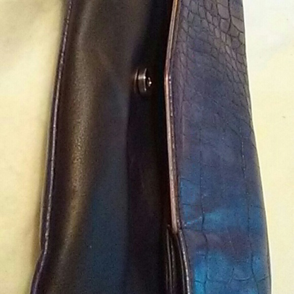 Purse - Picture 4 of 4